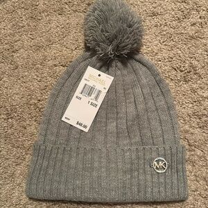 Michael Kors, Women Gray Hat, NEW!!
